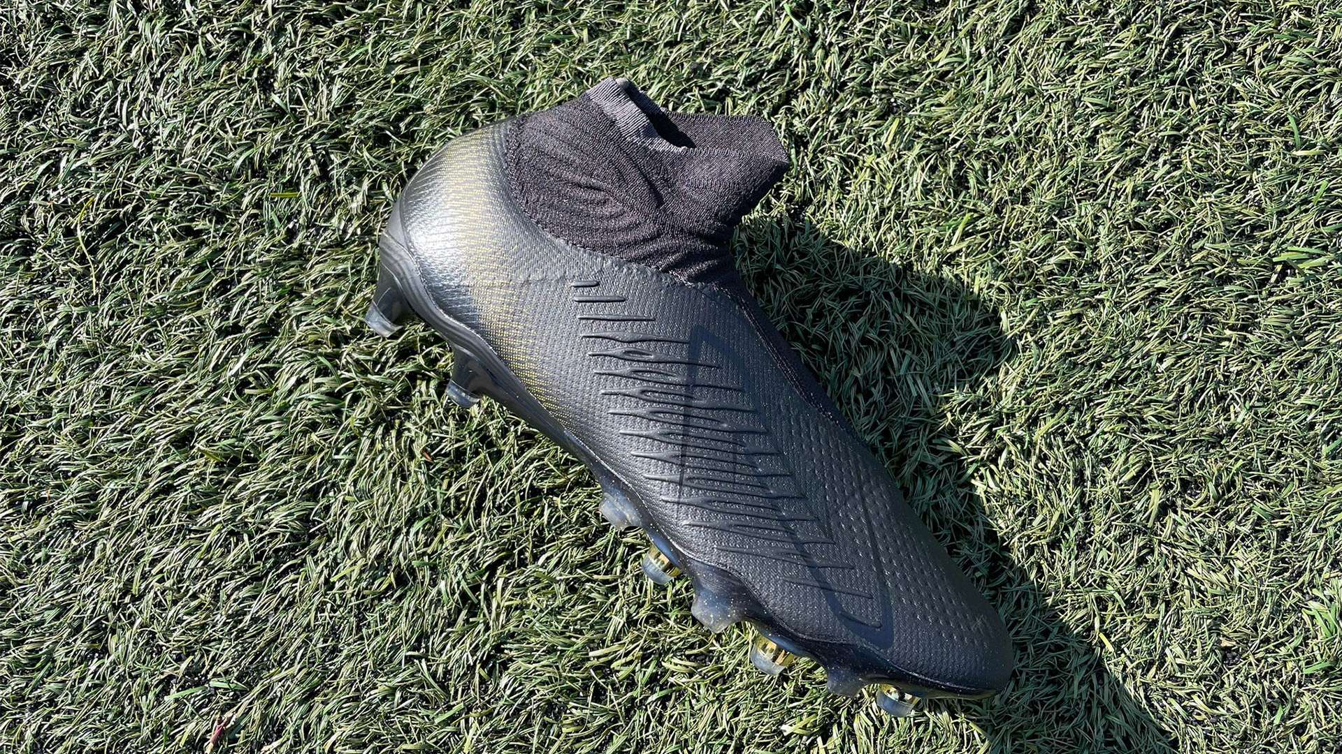 中的一个里 中的一个里