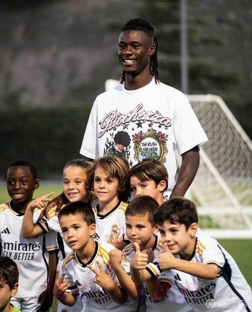 跟队:皇马有意签下卡马文加弟弟 据说天才球员 跟队:皇马有意签下卡马文加弟弟 据说天才球员